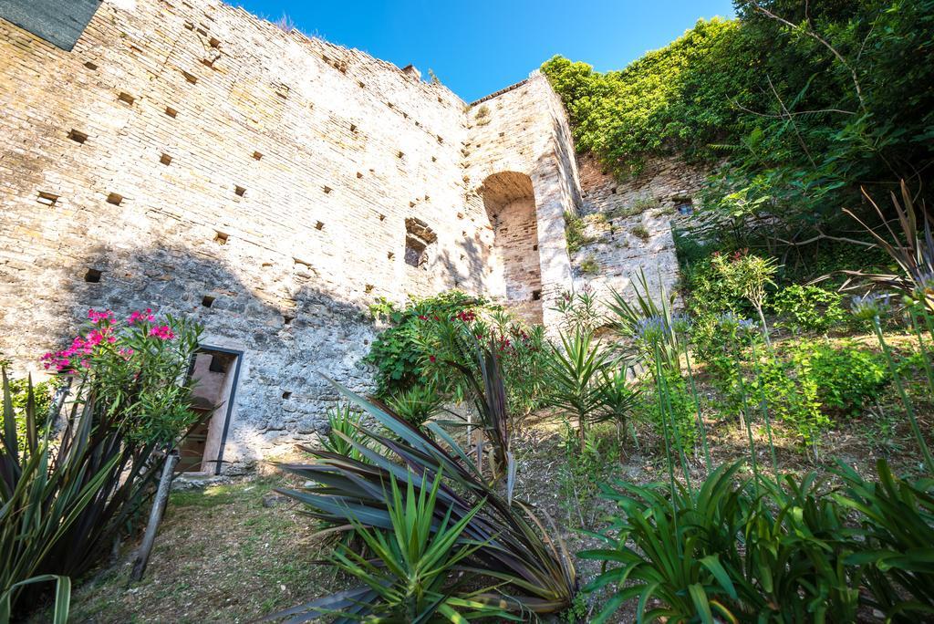 B&B Borgo Marano Cupra Marittima Exterior foto